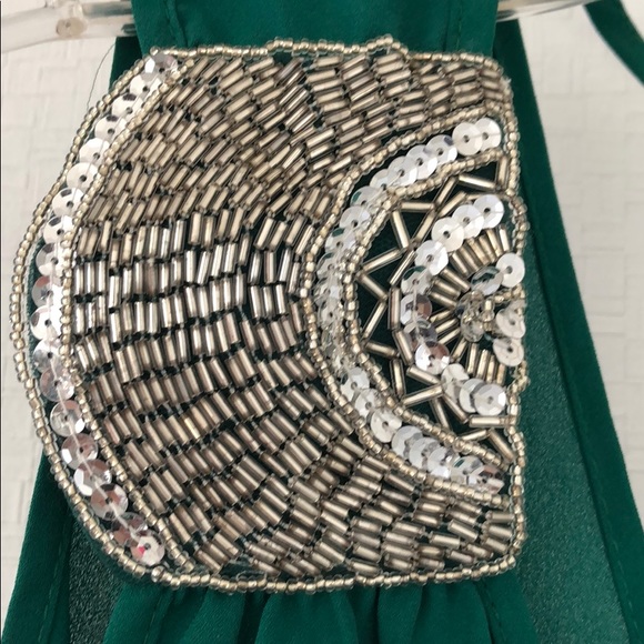 Flirty emerald green tank with sequins - Picture 2 of 4